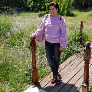 Meet your Posher, Ivette